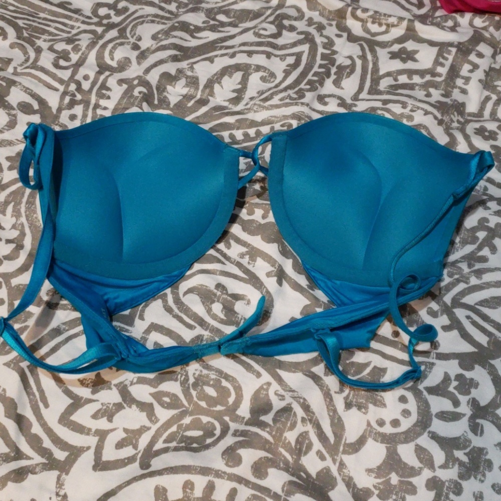 Bra - Picture 2 of 2